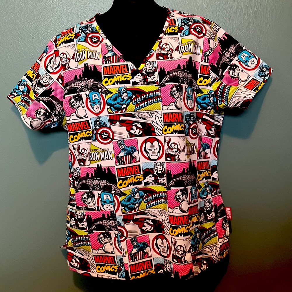 MARVEL COMICS SCRUB TOP